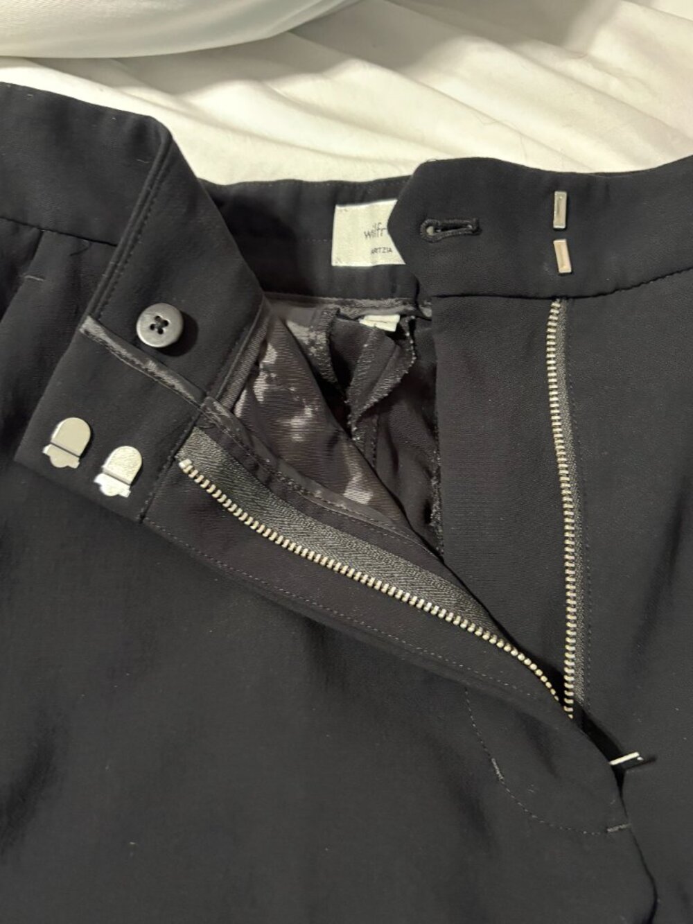 Aritzia Wilfred Limitless Pant - Picture 5 of 6